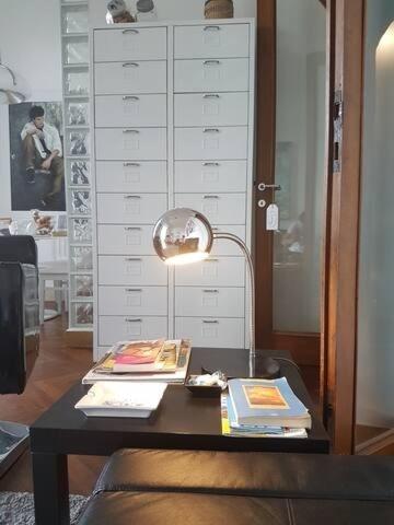 Vesuvius Suite - Elegante Appartamento In Centro เนเปิลส์ ภายนอก รูปภาพ